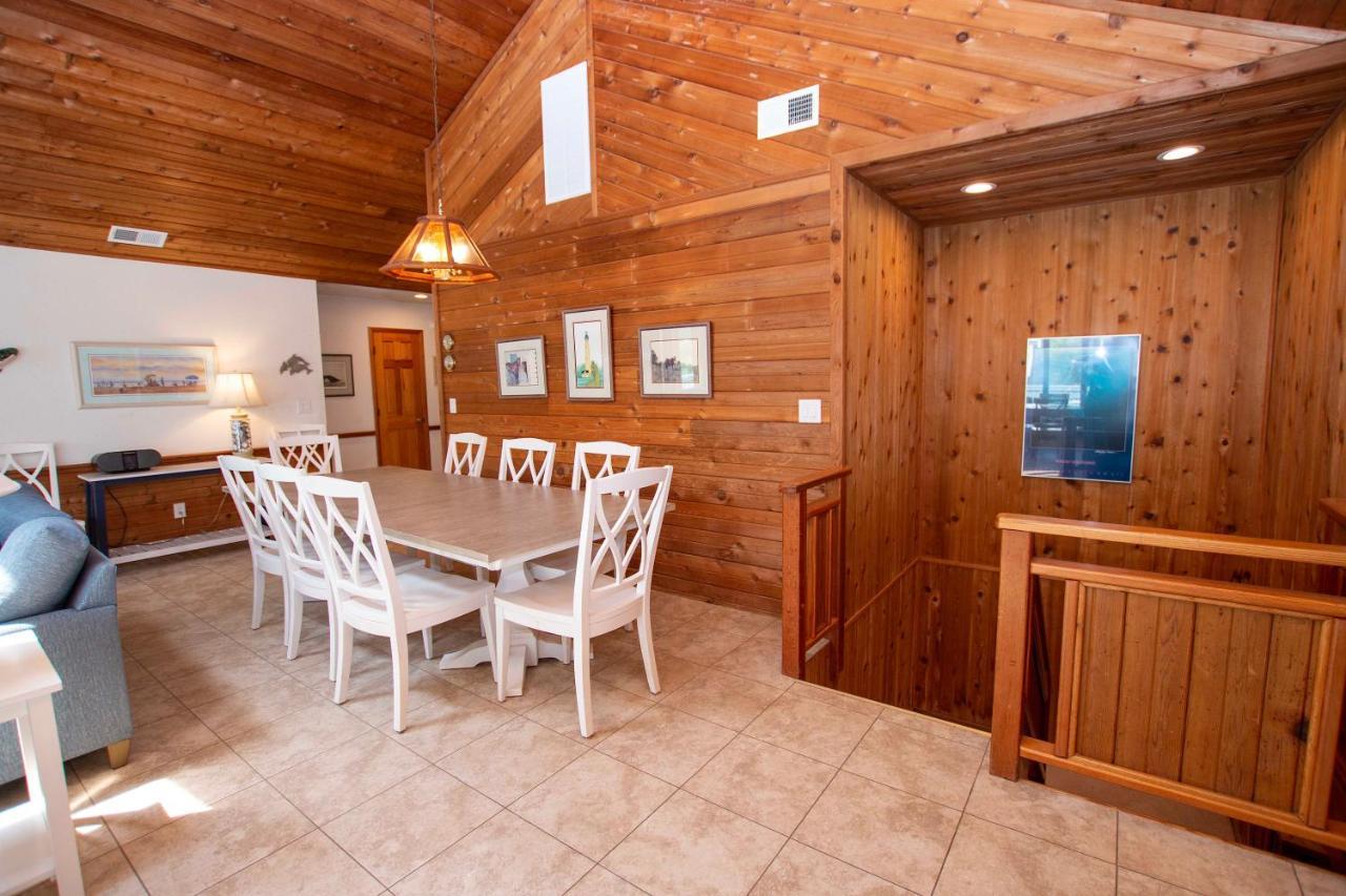 Wl933, Tale Of The Whale- Oceanfront, Private Beach Access, Gas Fireplace, Ocean Views Королла Экстерьер фото